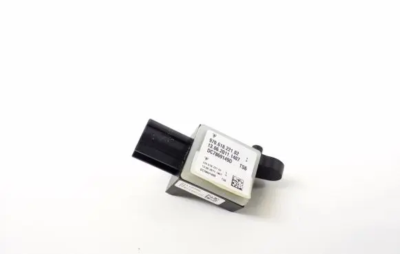 Porsche Panamera (970) Airbag deployment crash/impact sensor 97061822102