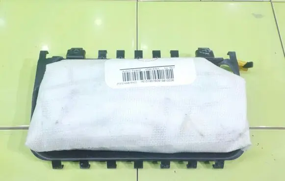 Fiat 500 Knee airbag 610465300