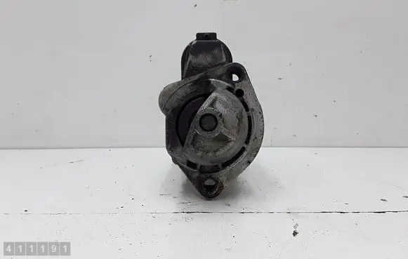 Audi A4 S4 B5 8D Starter motor