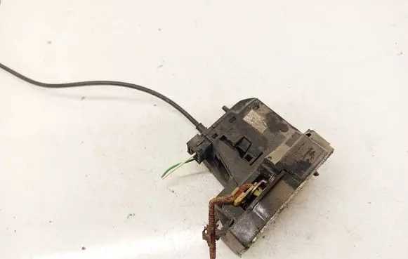 Renault Megane I Rear door lock