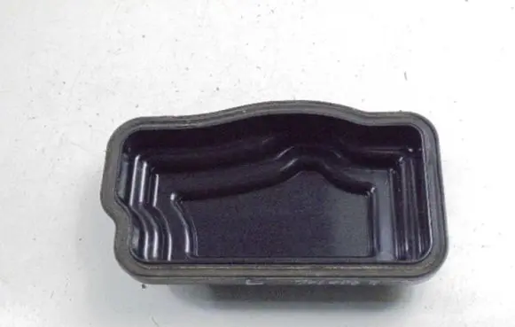 Seat Toledo II (1M) Headlight/headlamp dust cover 