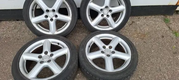 Toyota Corolla Verso AR10 R17 alloy rim 426110F080A