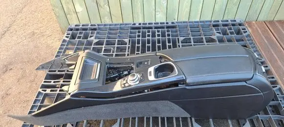 BMW 5 F10 F11 Center console 