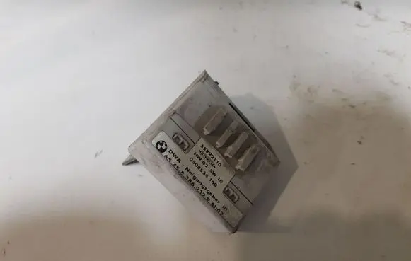BMW 5 E39 Comfort/convenience module 8386932