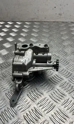 Renault Clio V Oil pump 150122762R