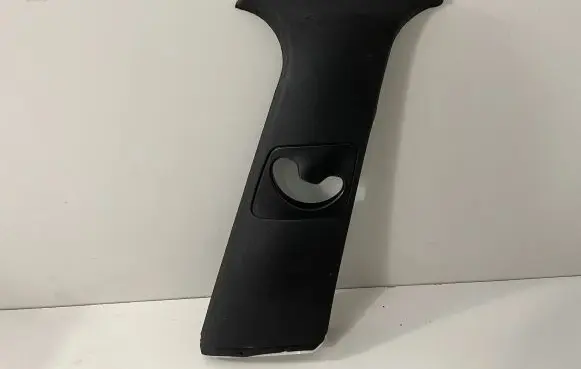 BMW X5 E70 (B) pillar trim (top) 7129752