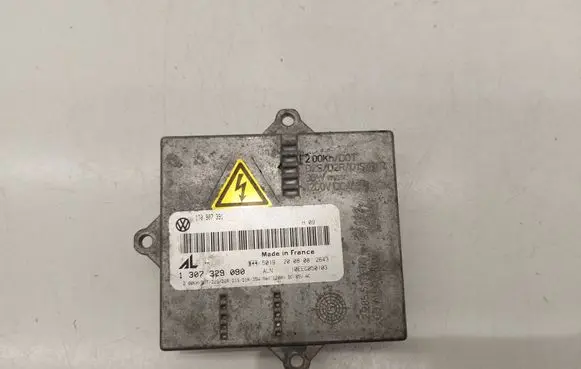 Volkswagen PASSAT B6 Headlight ballast module Xenon 1T0907391 1307329090