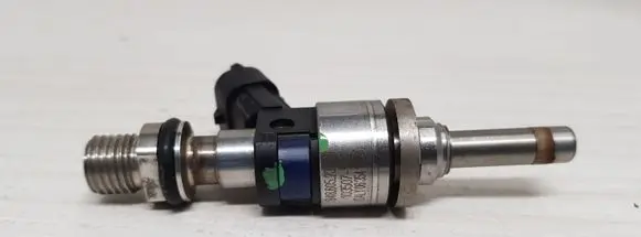 Porsche Cayenne (9PA) Fuel injector 94860523000