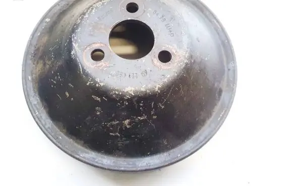 Mercedes-Benz E W124 Power steering pump pulley 2014600479