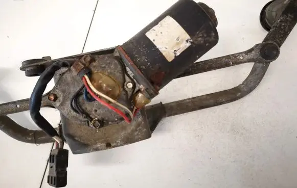 Peugeot 806 Wiper motor