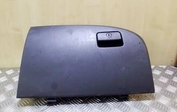 Peugeot 4007 Glove box lid/cover 8006A021
