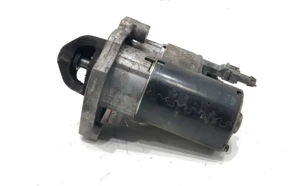 Peugeot 308 Starter motor 9674077280