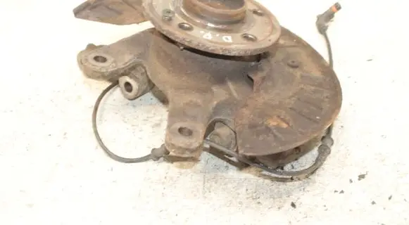 Mercedes-Benz Vito Viano W639 Front wheel hub