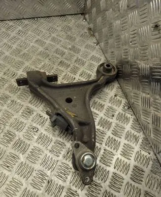Volvo S60 Front lower control arm/wishbone 66200120