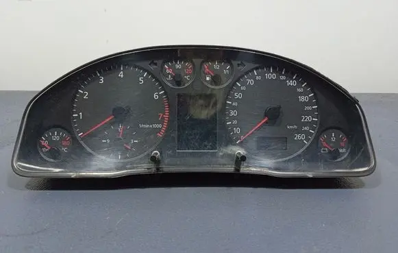 Audi A6 S6 C5 4B Speedometer (instrument cluster) 4B0919880A