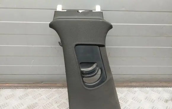 Audi A3 S3 8V (B) pillar trim (top) 8V5880713