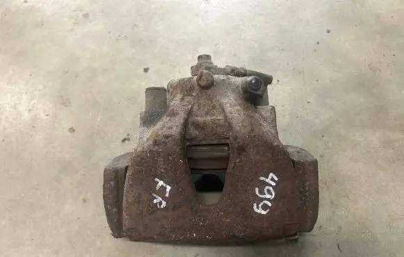 Opel Zafira A Front brake caliper
