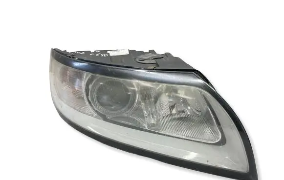 Volvo V50 Headlight/headlamp 31265701 0301237602 RHD