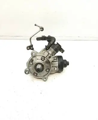 Audi A4 S4 B9 8W Fuel injection high pressure pump 04L130755E 0445010538