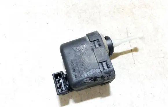 Audi A4 S4 B5 8D Headlight level adjustment motor 6k5941295