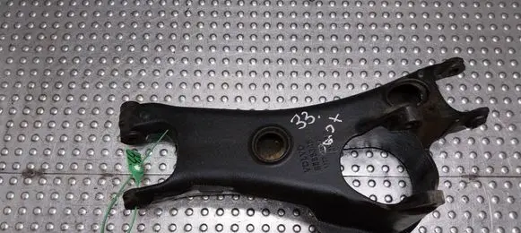 Volvo XC90 Rear upper control arm/wishbone 8666346