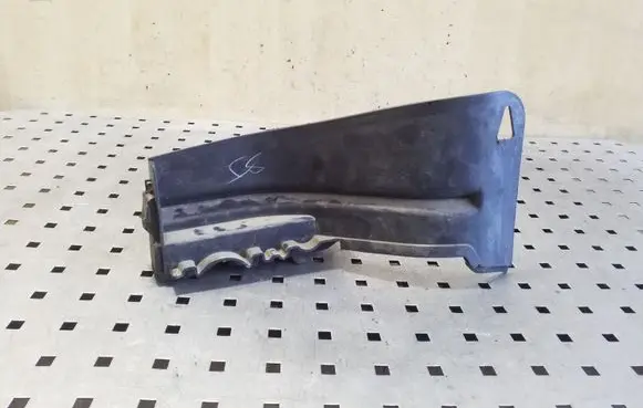 Jeep Grand Cherokee Other engine bay part 68136799AA