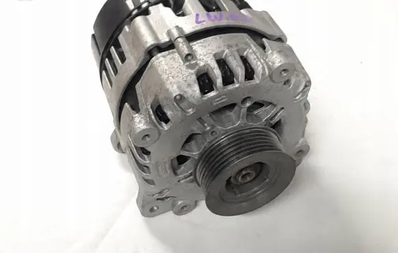Audi Q5 SQ5 Generator/alternator 04L903018A