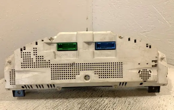 Volkswagen Phaeton Speedometer (instrument cluster) 3d0920882e