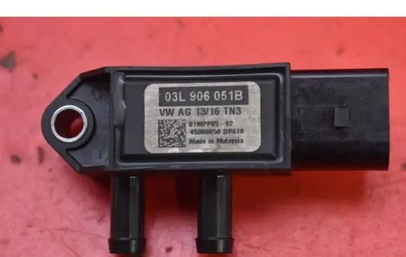Volkswagen PASSAT CC Sensor 03L906051B