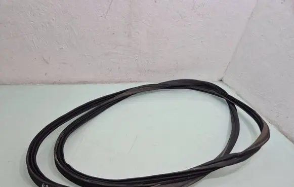 Nissan Murano Z52 Trunk rubber seal (body) 