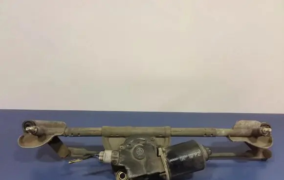Suzuki Liana Front wiper linkage and motor 159200-5593