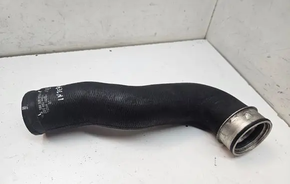 Intercooler hose/pipe