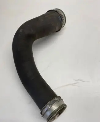 Volkswagen Transporter - Caravelle T5 Intercooler hose/pipe 