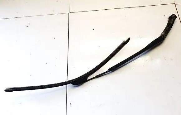Honda FR-V Front wiper blade arm