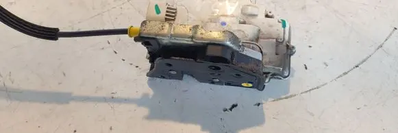 Audi A5 8T 8F Front door lock 