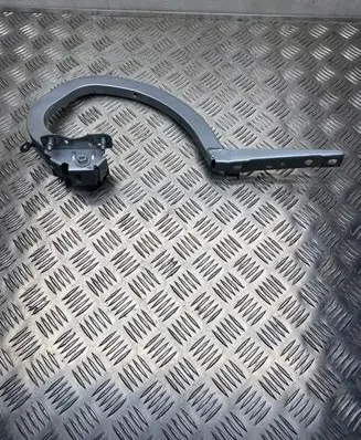 BMW 5 G30 G31 Tailgate/trunk/boot hinge 7366397
