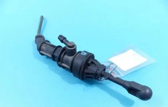 Clutch slave cylinder