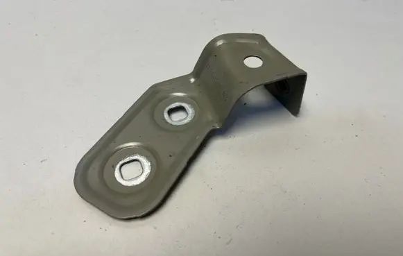 BMW i4 Fender mounting bracket 7486803