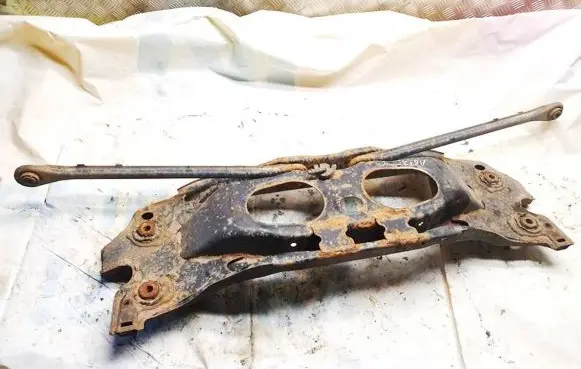 Ford Mondeo Mk III Rear subframe 