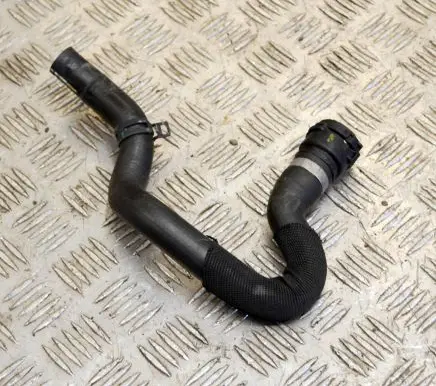 BMW 4 F32 F33 Engine coolant pipe/hose 9364537