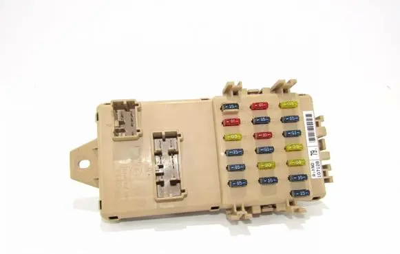 Subaru Forester SF Fuse module JB200400