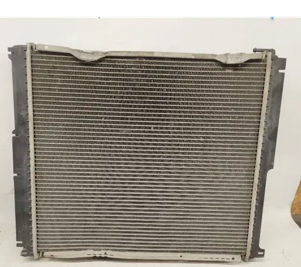Mercedes-Benz E W124 Coolant radiator 1245001702 1245001902 1245007503
