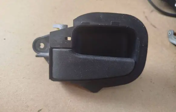 BMW 3 E36 Front door interior handle 51211960807 1960807