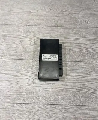 BMW 5 E60 E61 Comfort/convenience module 9133144 63423 532256829