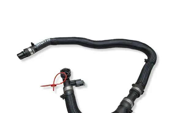 Renault Trafic III (X82) Engine coolant pipe/hose S27649324 144607002R