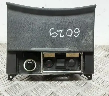 Mercedes-Benz S W221 Dashboard storage box/compartment A2216801552