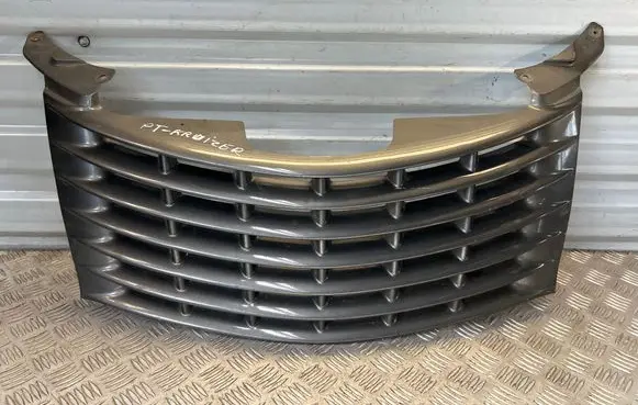 Chrysler PT Cruiser Front grill 27784