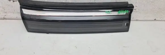 Volkswagen Tiguan Front bumper splitter molding 571853656A 82490202