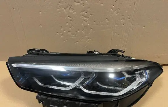 BMW 8 G15 Headlight/headlamp 873958905 8739589
