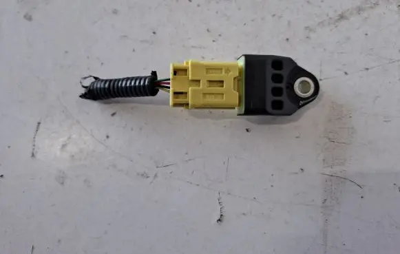 Lexus RX 450H Airbag deployment crash/impact sensor 8983112010